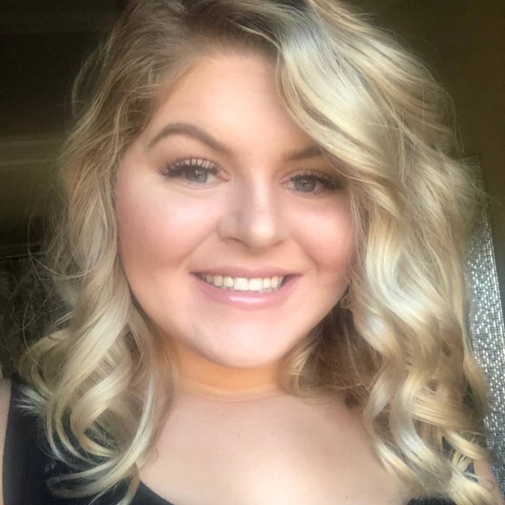 Meet your Posher, Deva